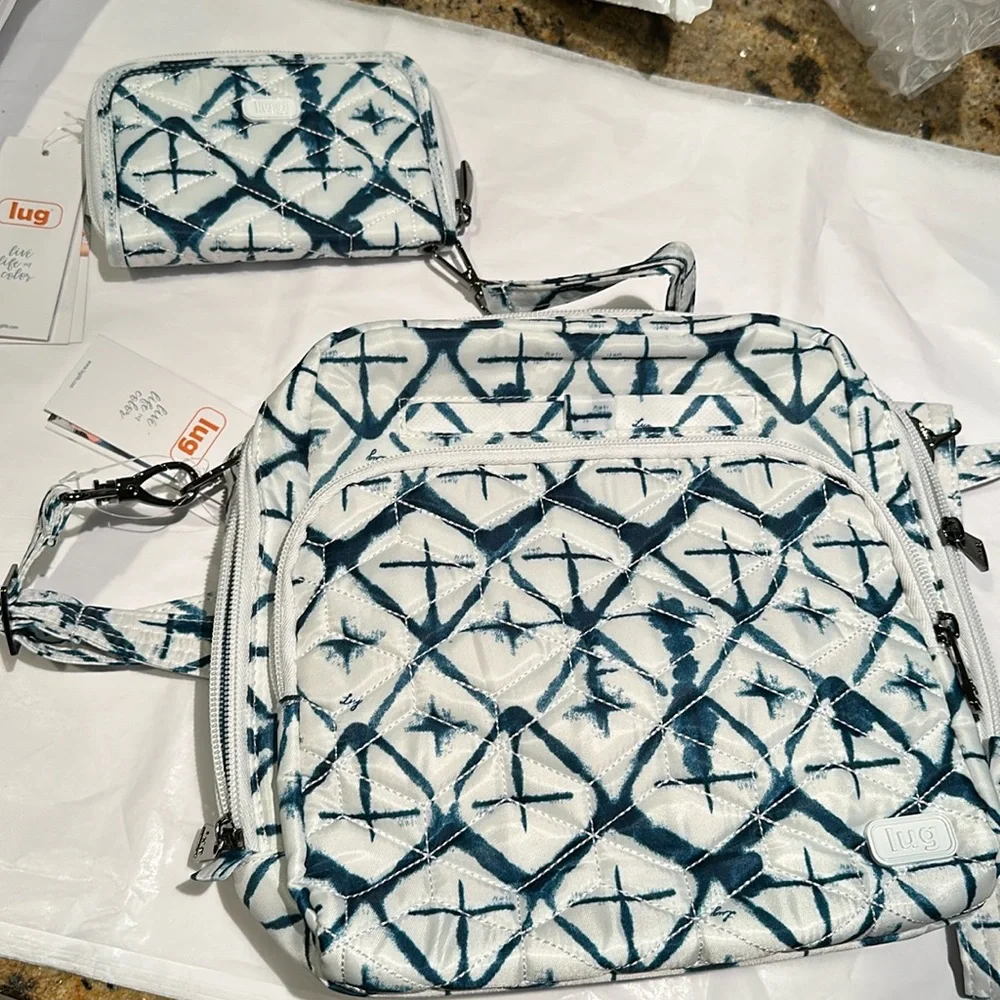 Lug Ranger crossbody and matching Rodeo wallet - Picture 6 of 13